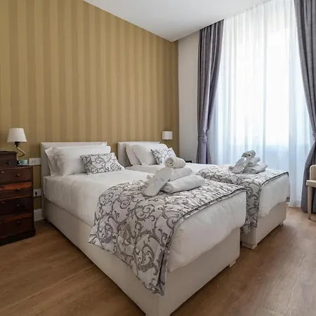 Nuances The Colosseum روما