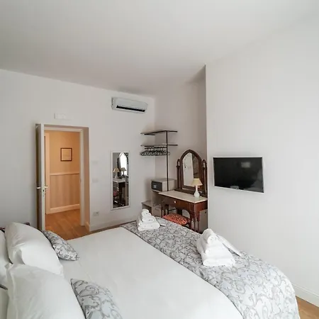 Nuances The Colosseum * روما